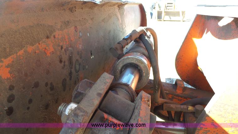 image for item J7278 Ditch Witch 6510 trencher