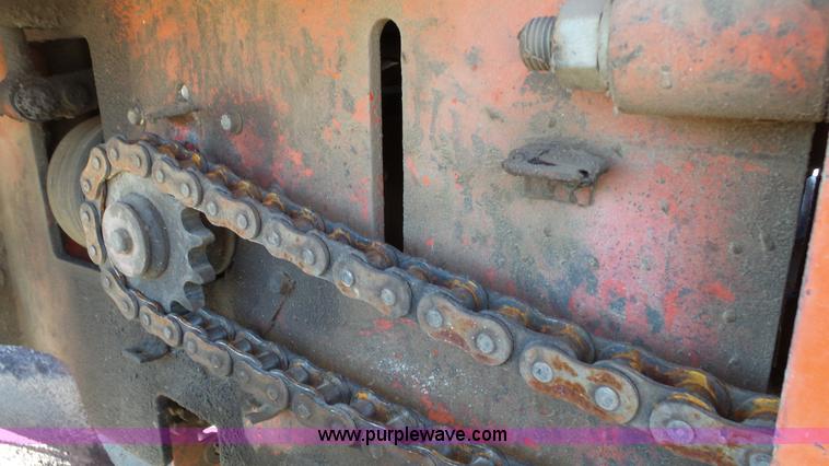 image for item J7278 Ditch Witch 6510 trencher