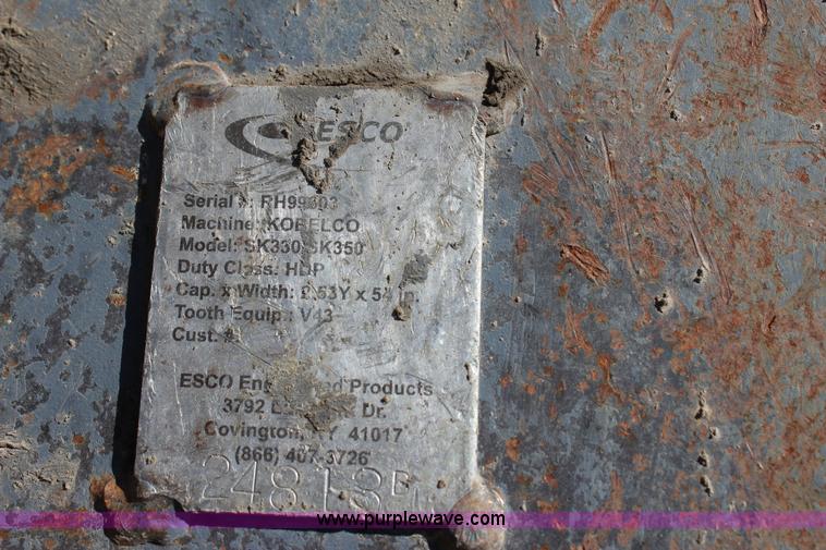 image for item J7561 2005 Kobelco SK330LC excavator