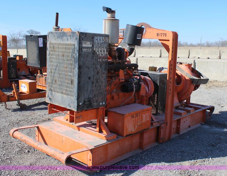 image for item J7562 Goodwin water pump