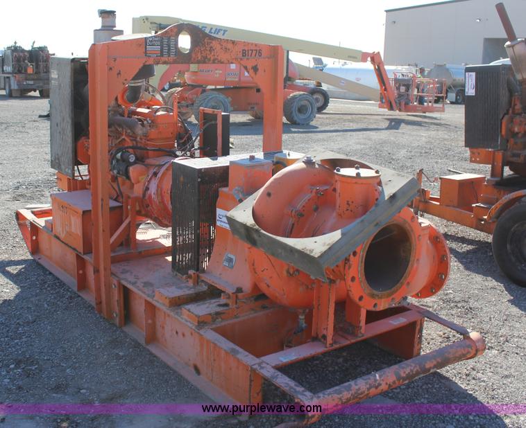 image for item J7562 Goodwin water pump