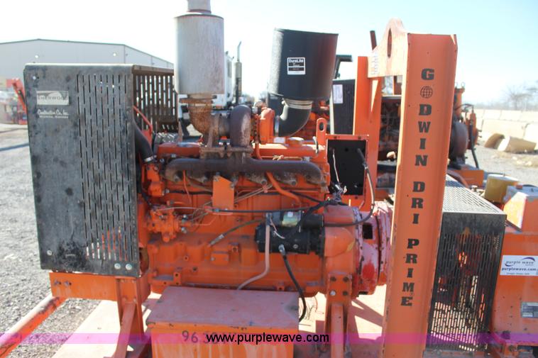 image for item J7562 Goodwin water pump