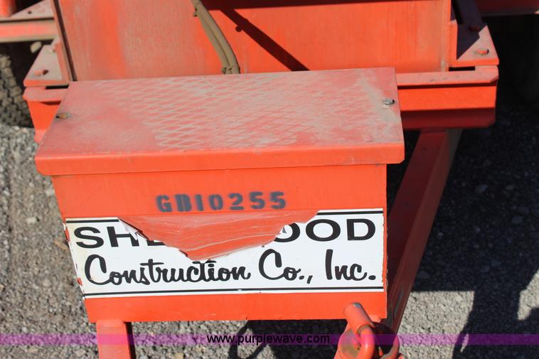 image for item J7569 Goodwin water pump