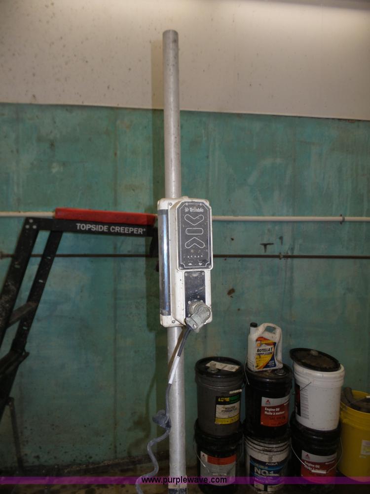 image for item J8877 2006 Somero Copperhead XD 2.0 laser screed