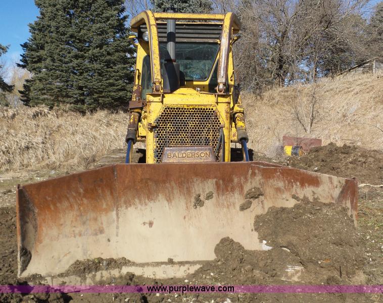 image for item J8879 Caterpillar D6D dozer