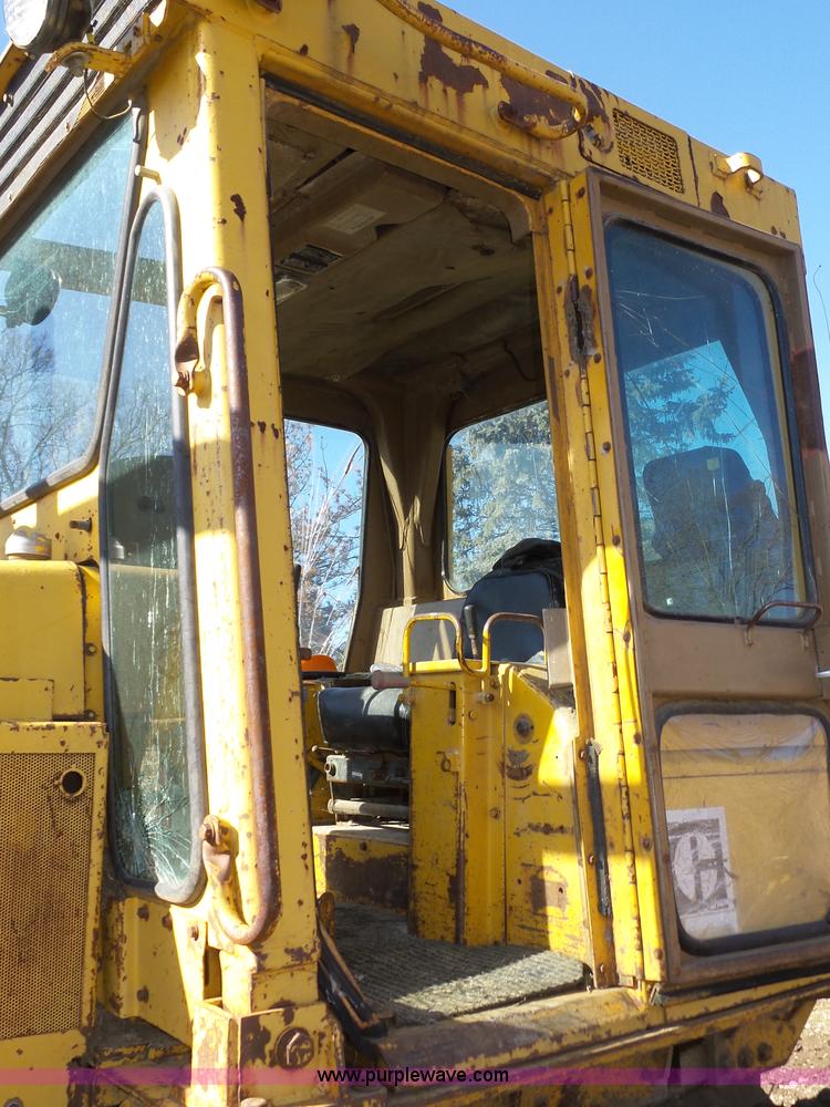 image for item J8879 Caterpillar D6D dozer