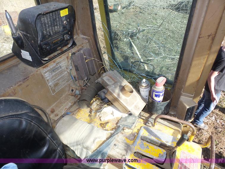 image for item J8879 Caterpillar D6D dozer