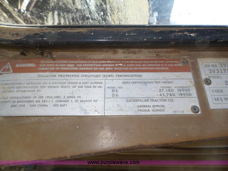 image for item J8879 Caterpillar D6D dozer