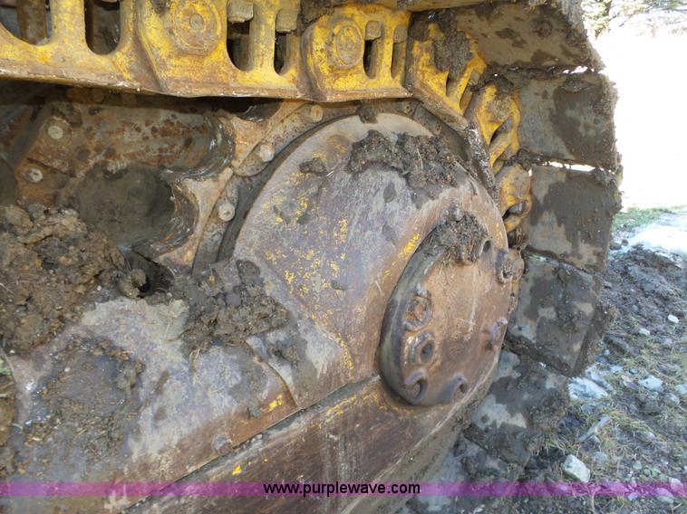 image for item J8879 Caterpillar D6D dozer