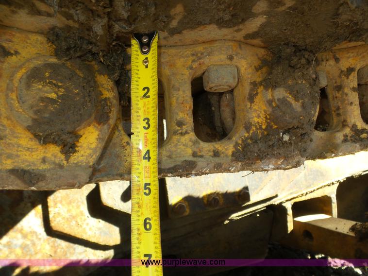 image for item J8879 Caterpillar D6D dozer