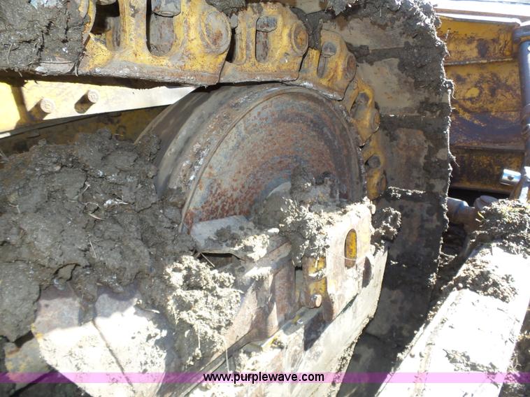 image for item J8879 Caterpillar D6D dozer