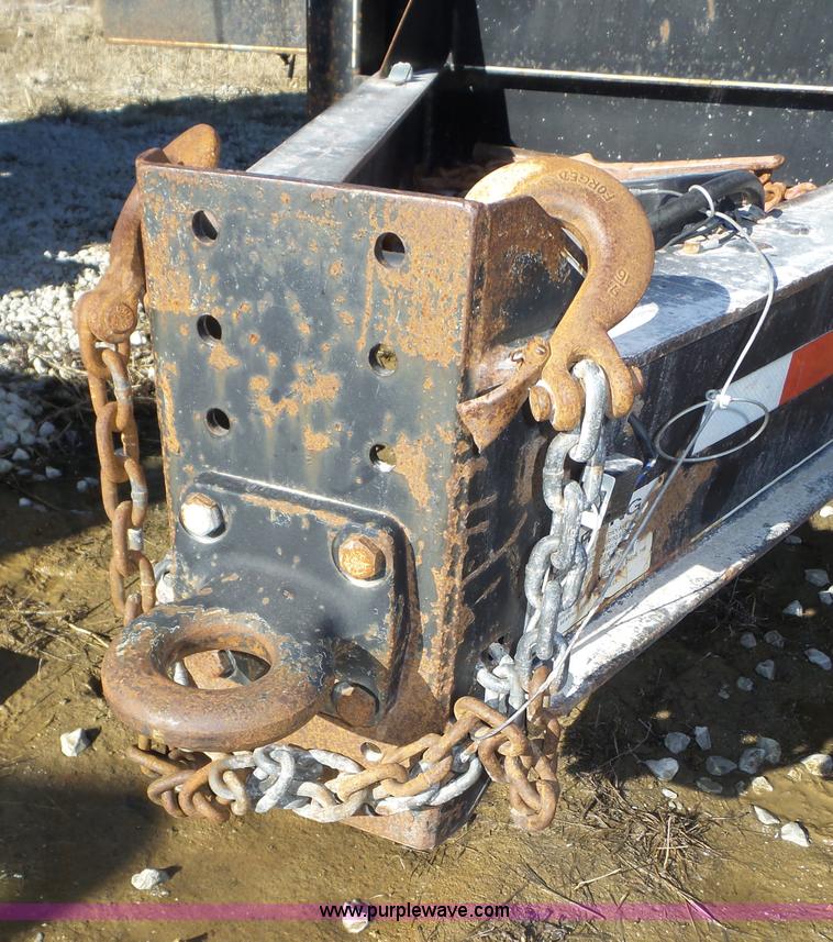 image for item J8910 2000 DCT 12T equipment trailer