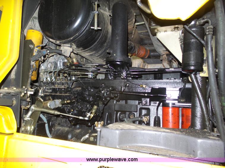 image for item J8915 2006 New Holland G200 motor grader