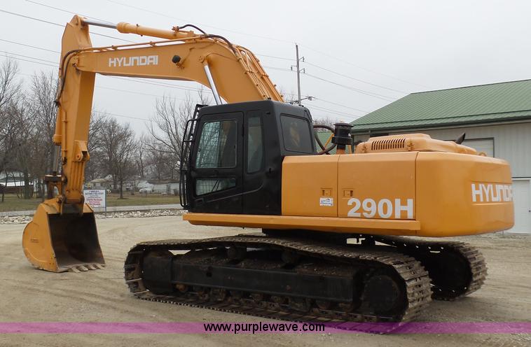 image for item K1304 2004 Hyundai 290 LC-7 excavator