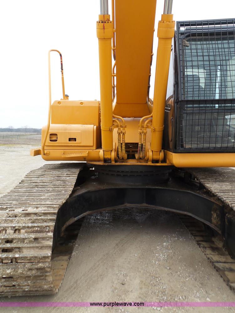 image for item K1304 2004 Hyundai 290 LC-7 excavator