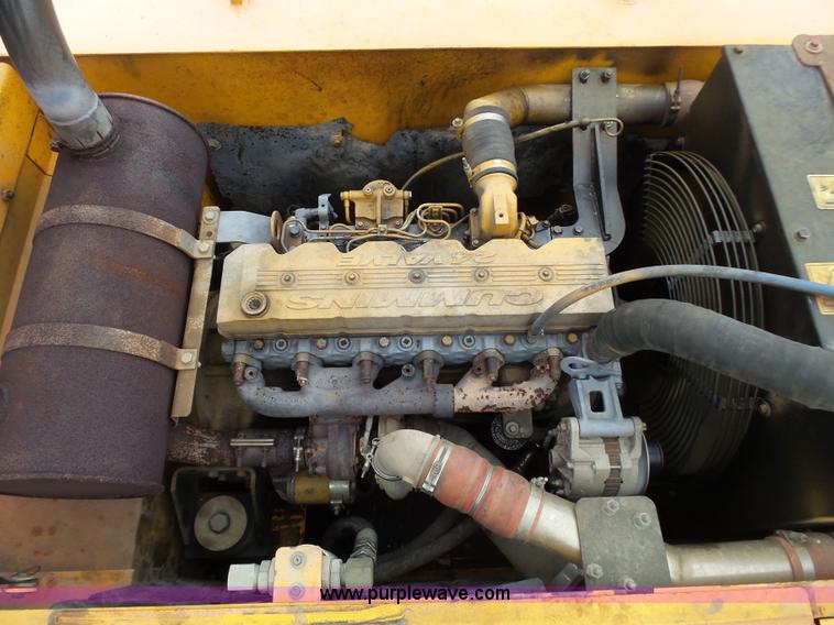 image for item K1304 2004 Hyundai 290 LC-7 excavator