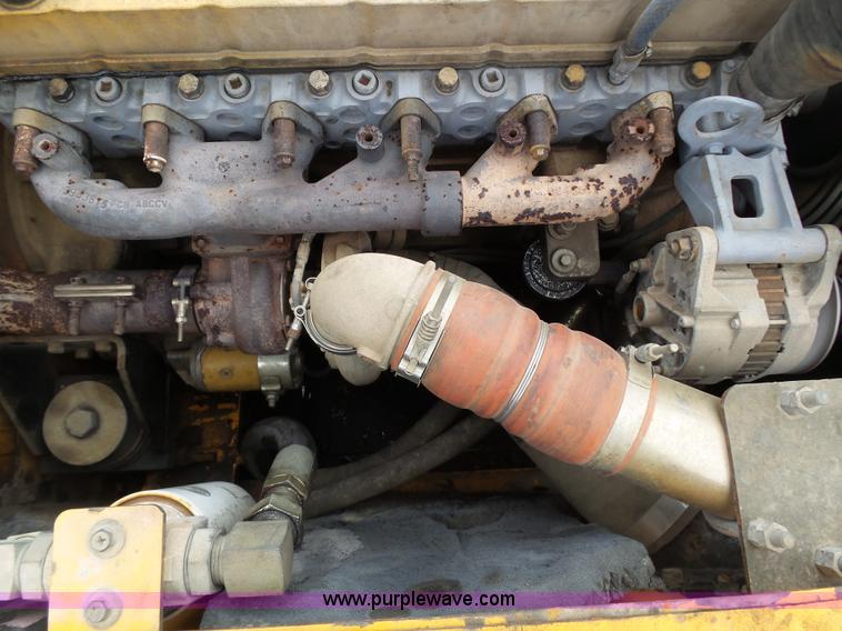 image for item K1304 2004 Hyundai 290 LC-7 excavator