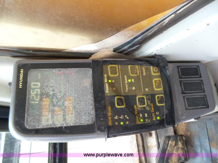 image for item K1304 2004 Hyundai 290 LC-7 excavator