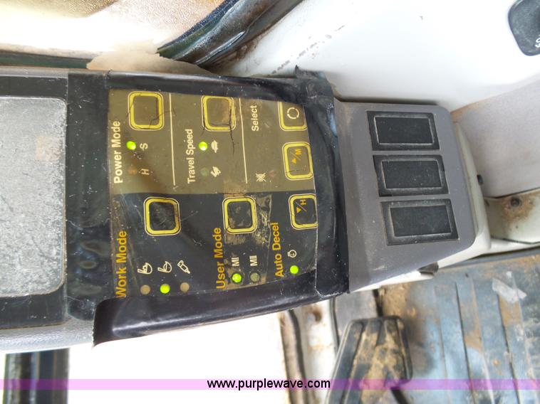image for item K1304 2004 Hyundai 290 LC-7 excavator
