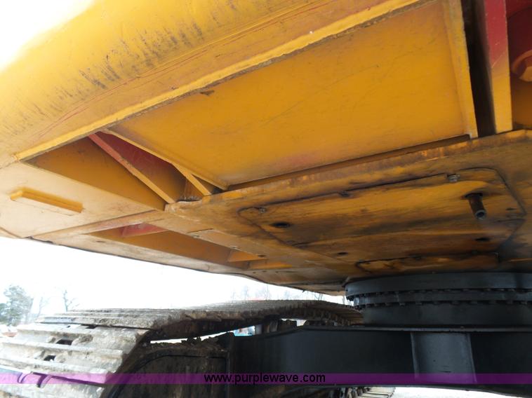 image for item K1304 2004 Hyundai 290 LC-7 excavator