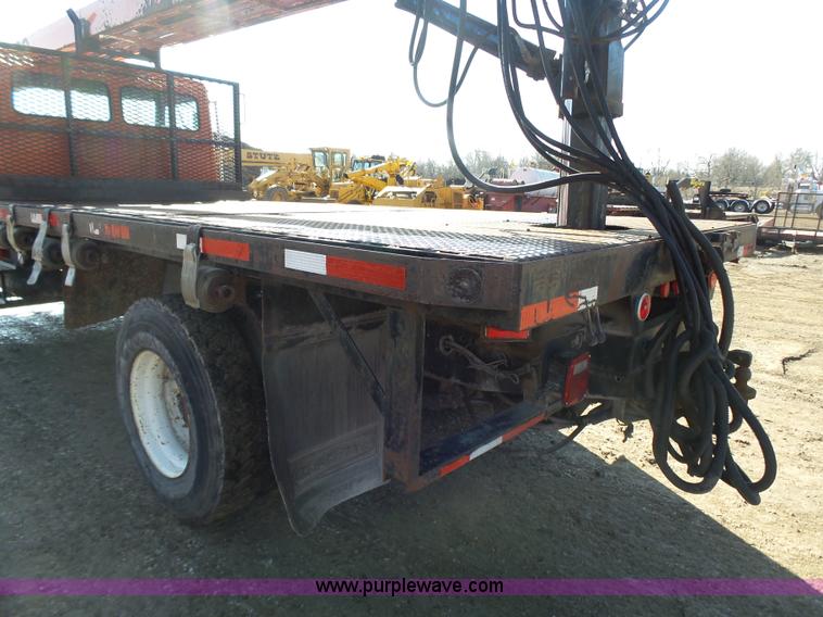 image for item K1312 1998 Freightliner FL70 flatbed truck