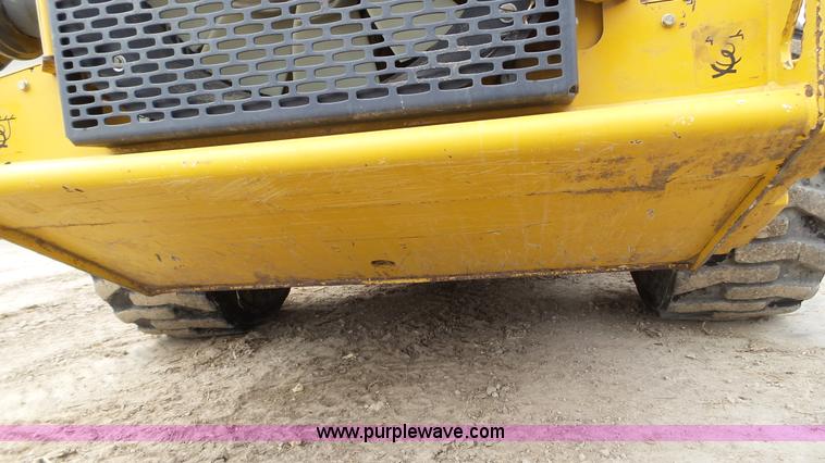 image for item K3494 2013 John Deere 332E skid steer