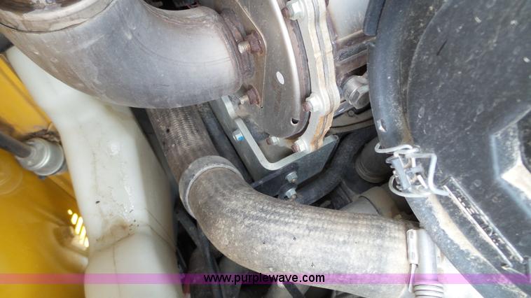 image for item K3494 2013 John Deere 332E skid steer