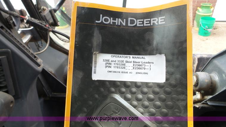 image for item K3494 2013 John Deere 332E skid steer