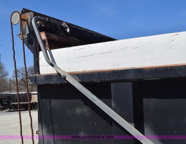 image for item K4340 1993 shop built pup trailer