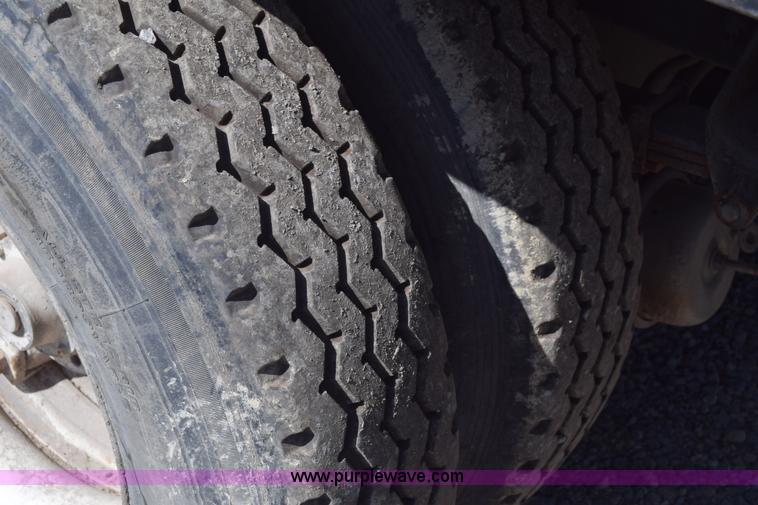 image for item K4340 1993 shop built pup trailer