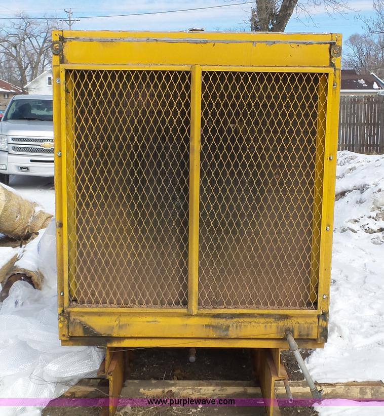 image for item K4587 Caterpillar G398 generator
