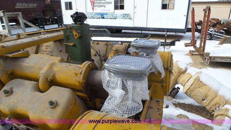 image for item K4587 Caterpillar G398 generator