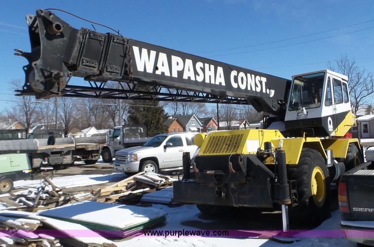 image for item K4589 P & H Omega 20 crane