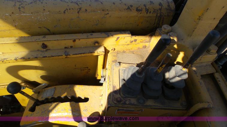 image for item K5038 1978 Caterpillar 627B conventional scraper