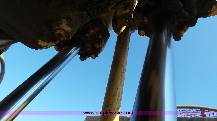 image for item K5038 1978 Caterpillar 627B conventional scraper