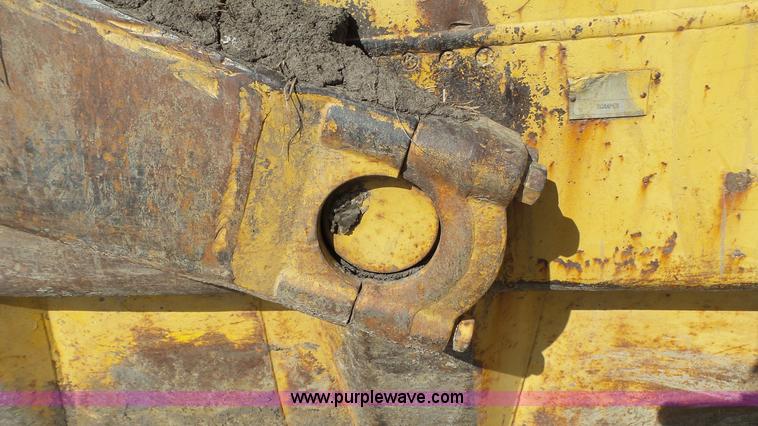 image for item K5038 1978 Caterpillar 627B conventional scraper