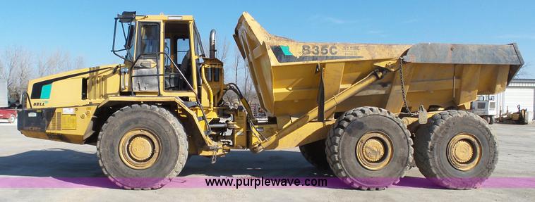 image for item K5039 1999 Bell B35C haul truck