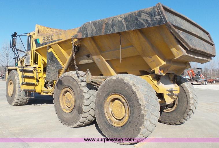 image for item K5039 1999 Bell B35C haul truck