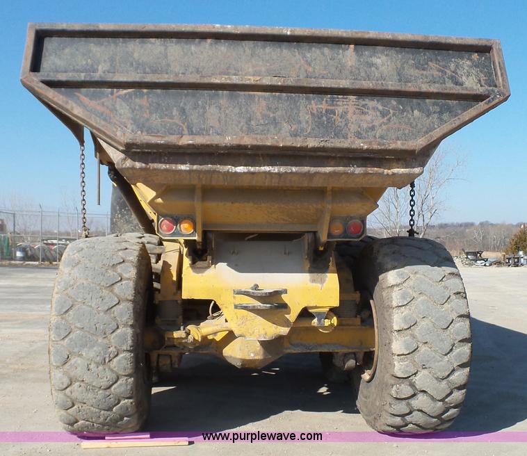 image for item K5039 1999 Bell B35C haul truck