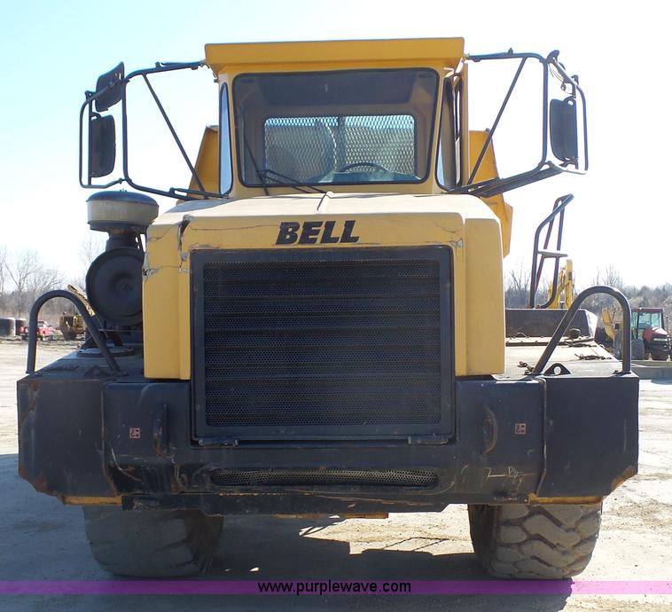 image for item K5039 1999 Bell B35C haul truck