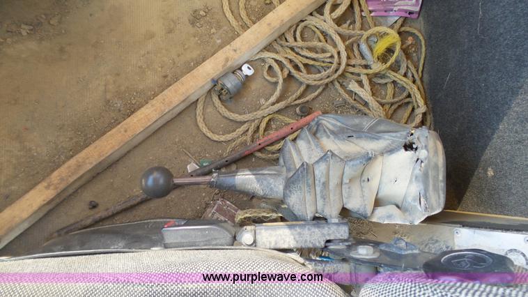 image for item K5039 1999 Bell B35C haul truck