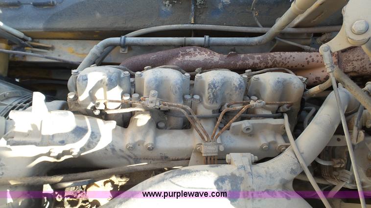 image for item K5039 1999 Bell B35C haul truck