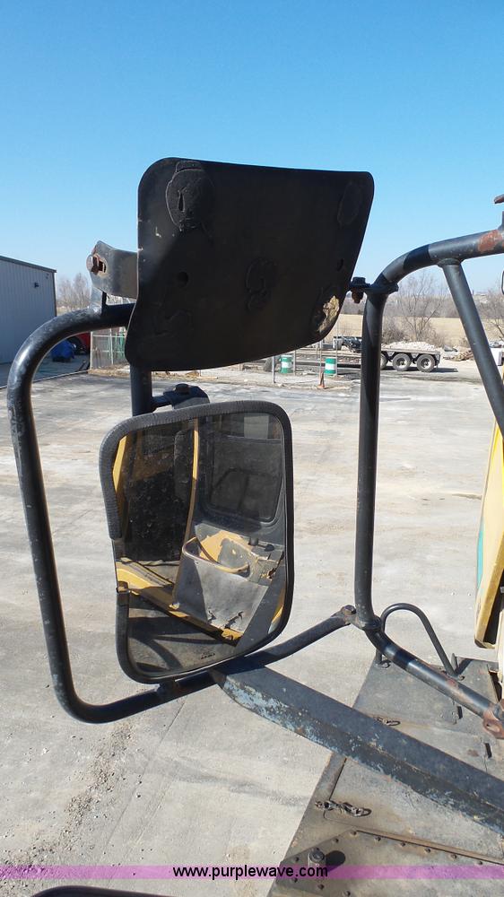 image for item K5039 1999 Bell B35C haul truck