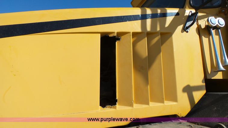 image for item K5039 1999 Bell B35C haul truck