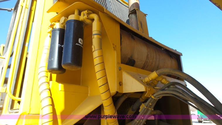 image for item K5039 1999 Bell B35C haul truck