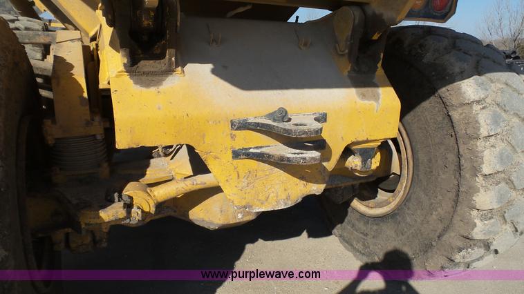 image for item K5039 1999 Bell B35C haul truck