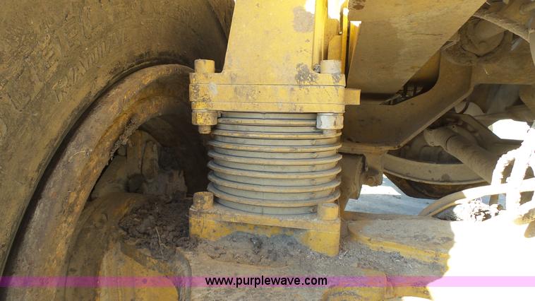 image for item K5039 1999 Bell B35C haul truck