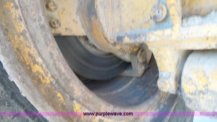 image for item K5039 1999 Bell B35C haul truck