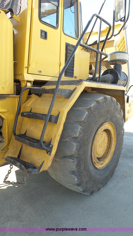 image for item K5039 1999 Bell B35C haul truck