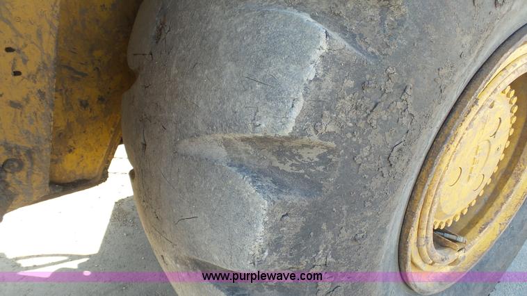 image for item K5039 1999 Bell B35C haul truck